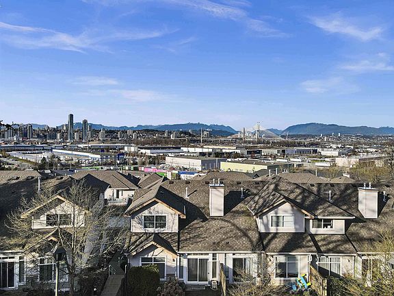 3rd image of 11860 River Rd #16