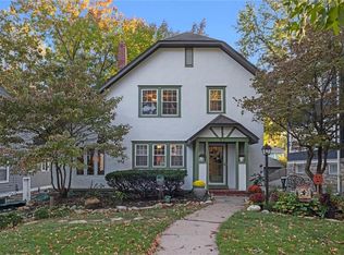 21 E 54th Ter, Kansas City, MO 64112