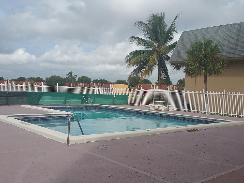 Pool angle view