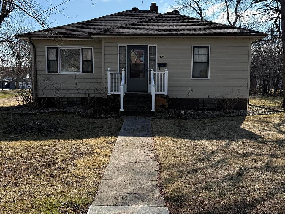 1st image of 509 S 1st St