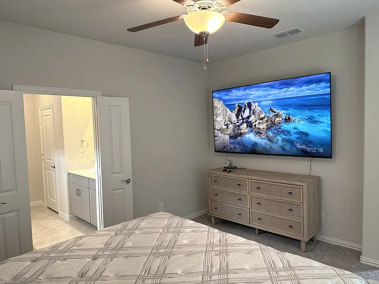 212 Travine Dr — Photo 10