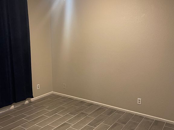5th image of 1063 N Wedgewood Dr #1063