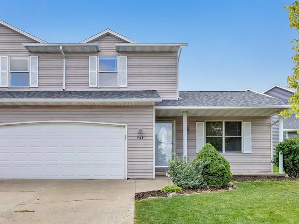 453 Patricia Ln #1, Wrightstown, WI 54180