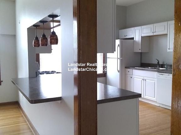 3rd image of 2863 W Fullerton Ave APT 2A