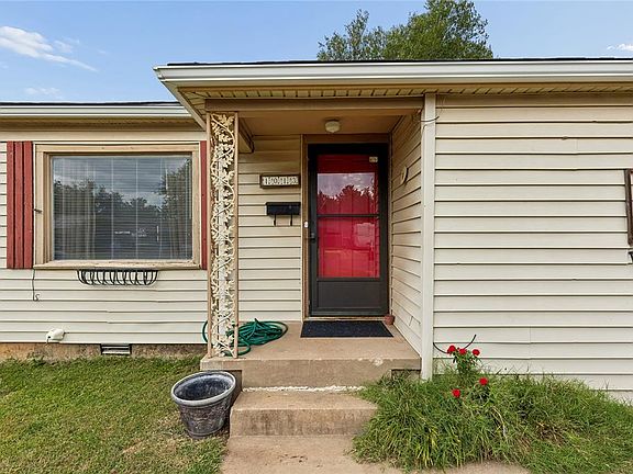 3rd image of 1013 Stansell Dr