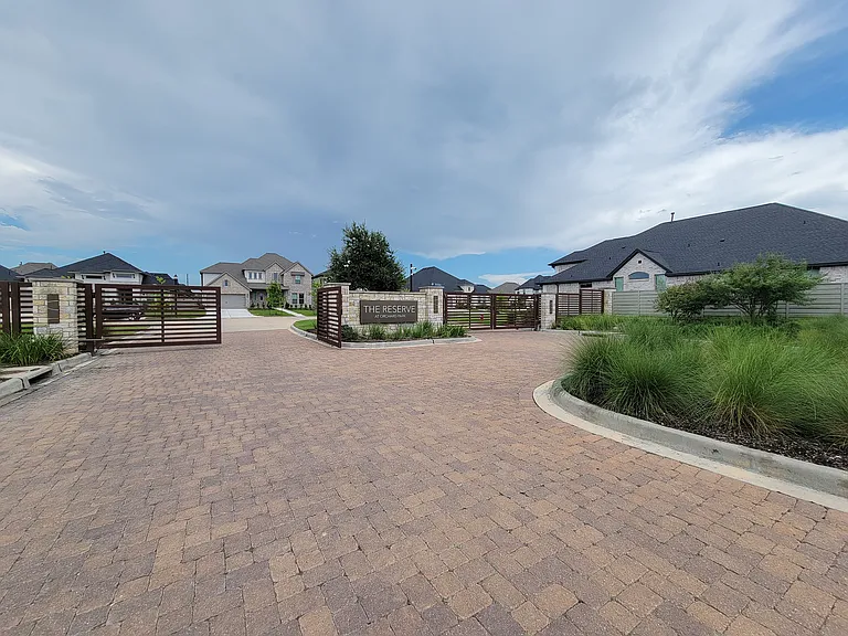 5023 Golden Peach Rd — Photo 57
