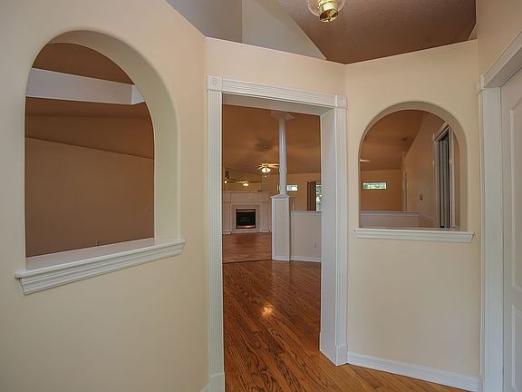 4th image of 21 Empress Ln