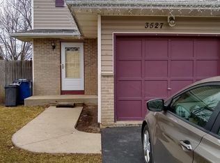 3527 Monarch Dr, Racine, WI 53406