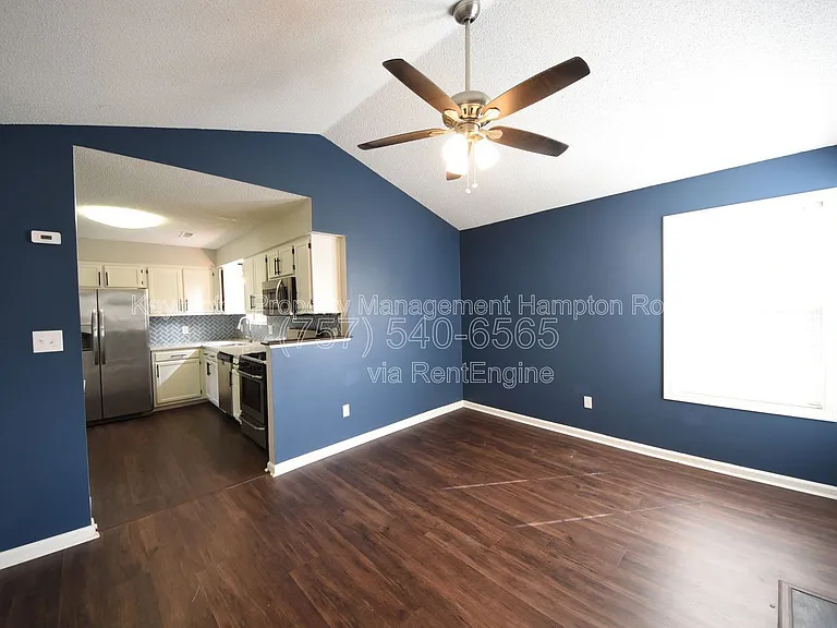 1549 River Creek Cres — Photo 14