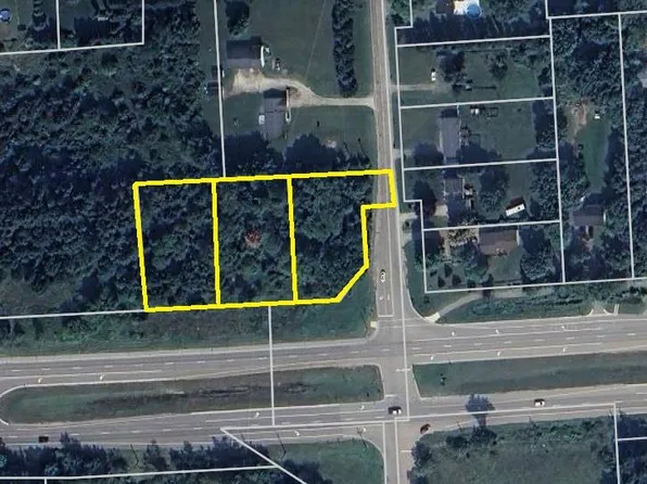 Highland Rd, Hartland, MI 48353