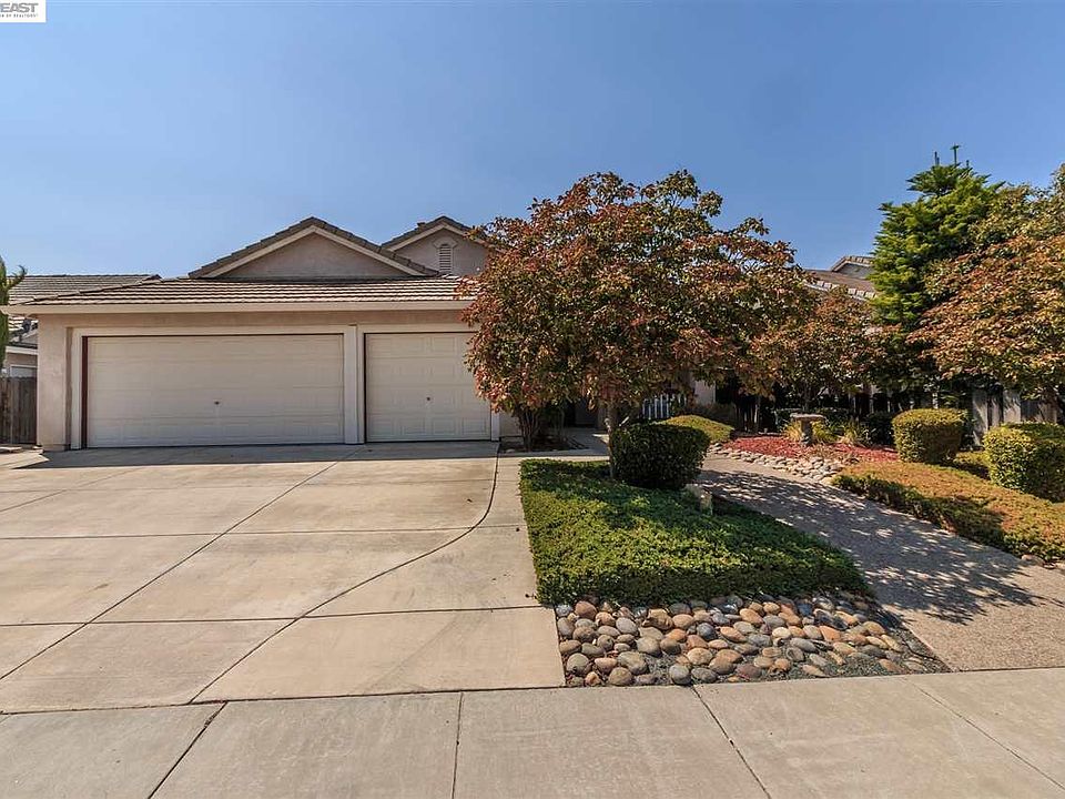 1st image of 1421 Velasquez Ln