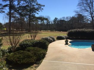 318 Tyrone Rd, Fayetteville, GA 30214