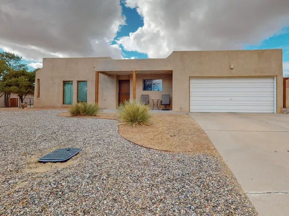 107 Colorado Mountain Rd NE, Rio Rancho, NM 87124