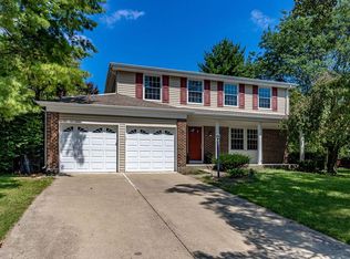 9072 Fields Dr, Mason, OH 45040