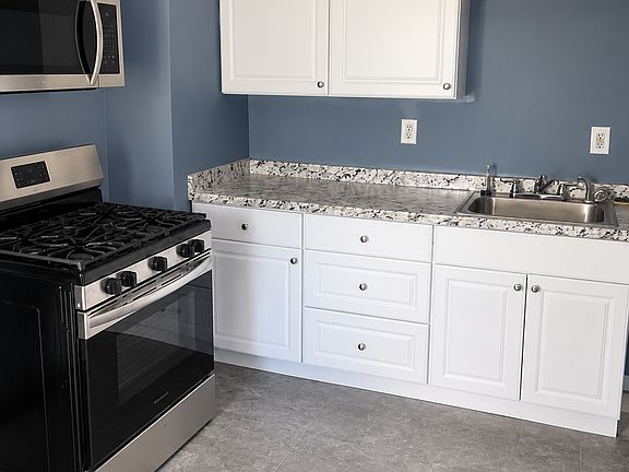 3rd image of 24 107th St #1
