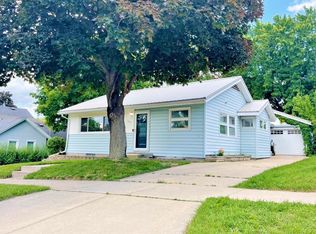 407 Volk St, Portage, WI 53901