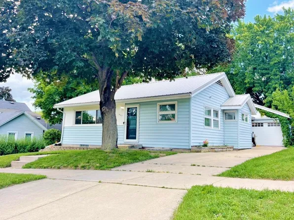 407 Volk Street, Portage, WI 53901