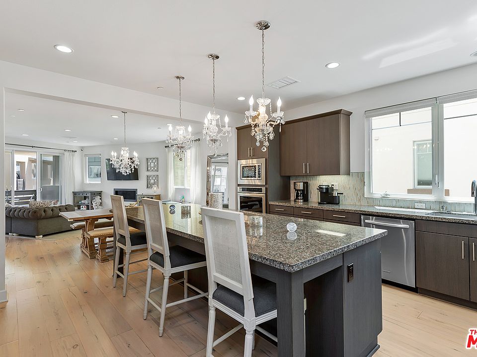 1st image of 5830 N Lantern Ct