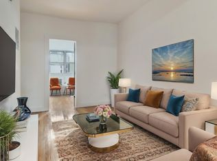 68 Jackson St #3F, Brooklyn, NY 11211