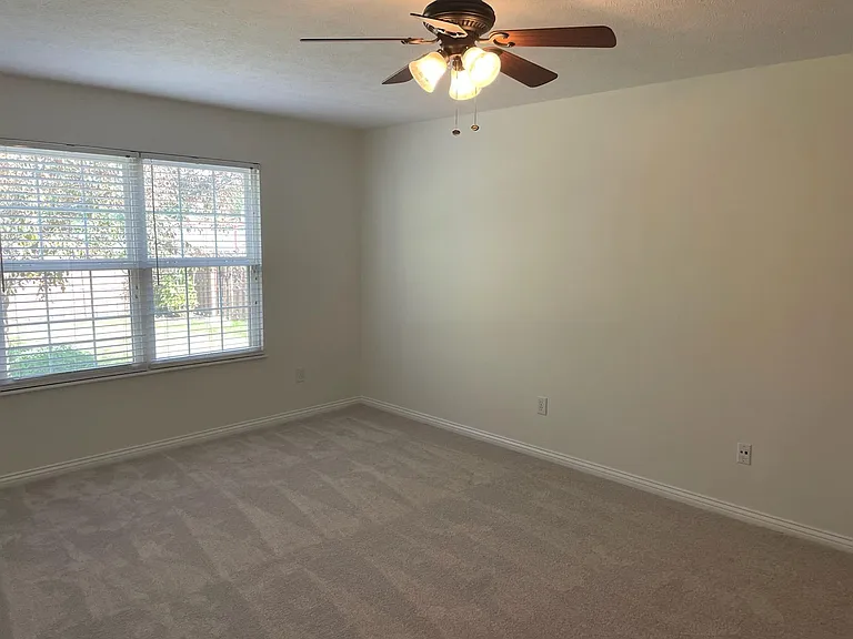 13019 Brookdale Dr — Photo 13