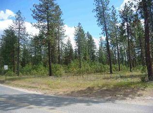 5526 E Chattaroy Rd, Chattaroy, WA 99003