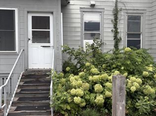 879-881 Main St #4, Contoocook, NH 03229