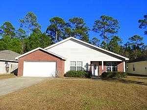 2215 Minnesota Ave, Lynn Haven, FL 32444