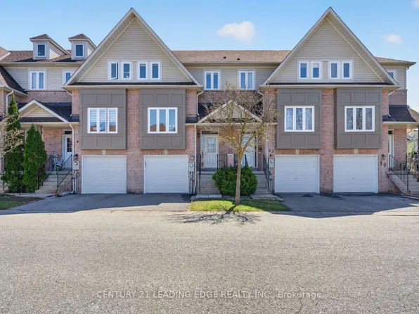 51 Alexis Way, Whitby, ON L1R 2N9