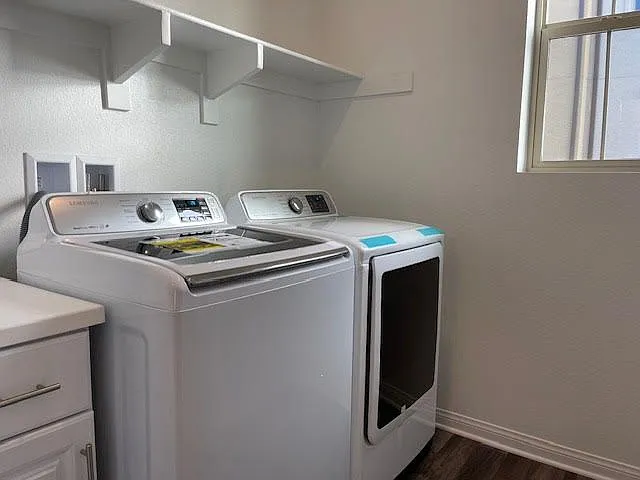 1520 Redbud Way — Photo 17