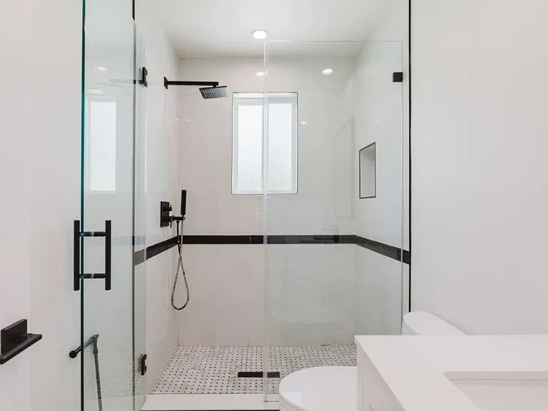 8119 Shadyglade Ave — Photo 43
