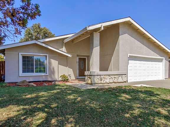 2nd image of 9857 Bexley Dr