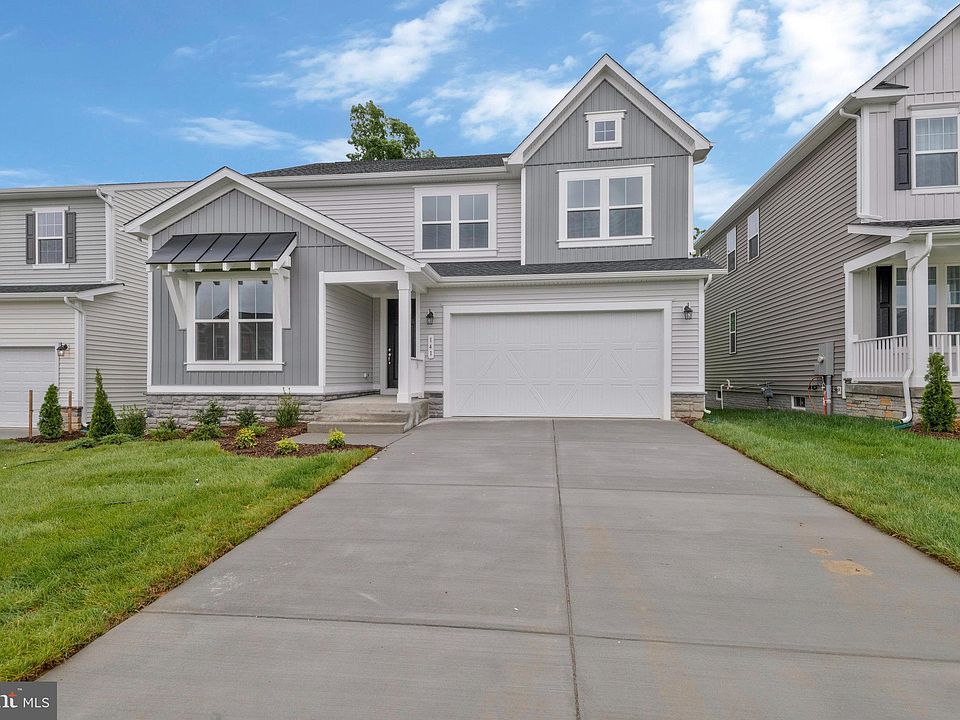 1st image of 141 Poe Dr
