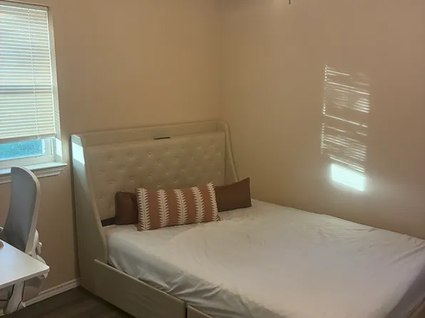 (undisclosed Address), Dallas, TX 75241