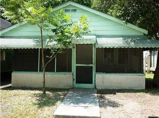 1208 Carr Ave, Savannah, GA 31415