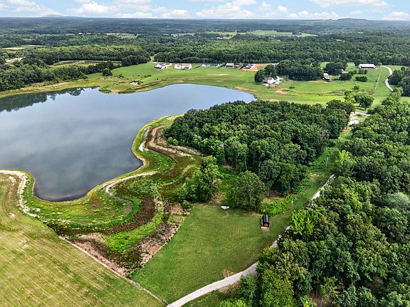 3rd image of 472 Eagle View Ln Lot 13