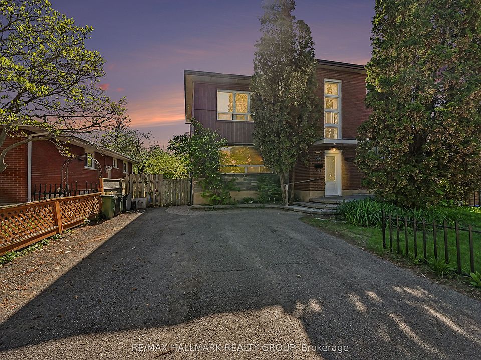 1st image of 296 Britannia Rd
