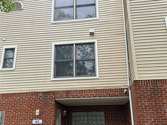 3rd image of 65 W Euclid St #2