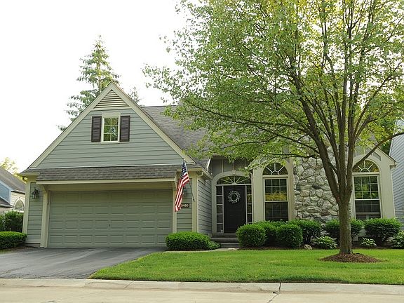 2nd image of 2480 Loch Creek Way