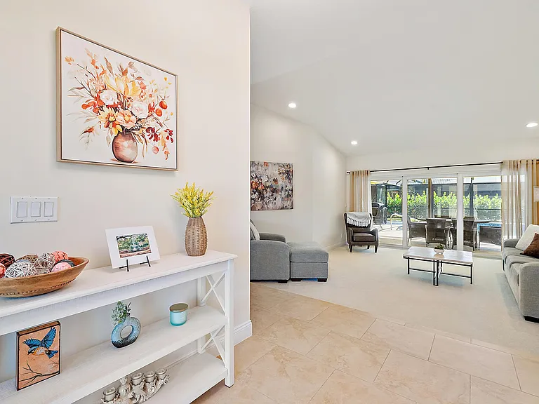 9 Bentwood Rd — Photo 18