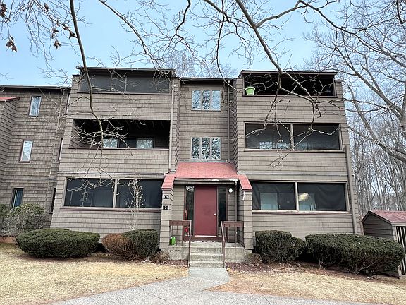 Front of Building to Unit 175