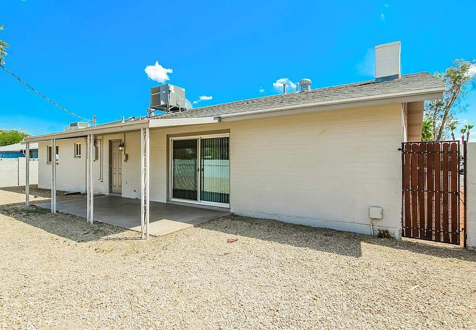 1st image of 426 E Hermosa Dr