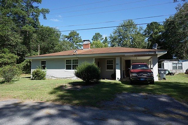 1st image of 512 Green Acres Dr