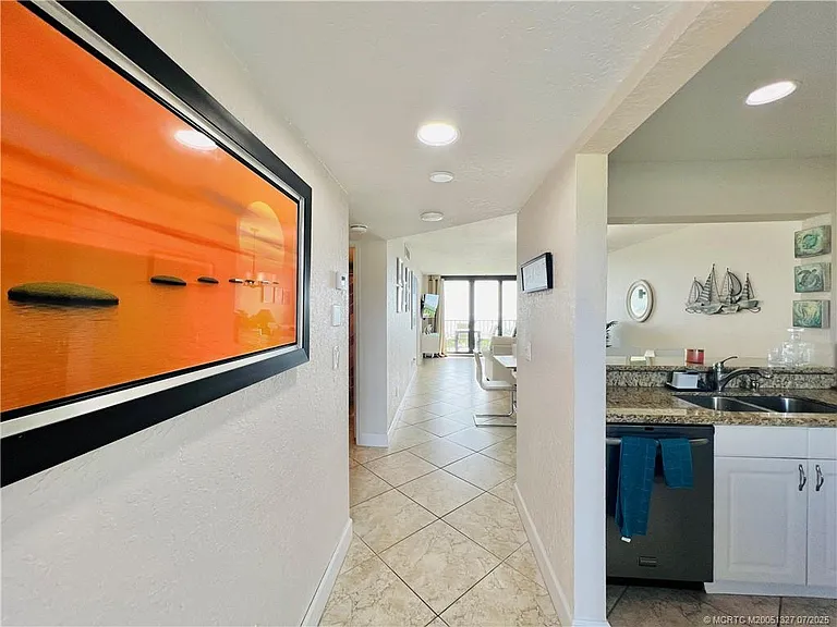 4250 N Highway A1A #302 — Photo 3