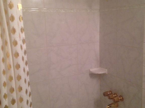 3rd image of 5278 Jenny Cir