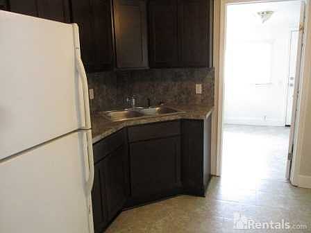 5th image of 23720 Couzens Ave