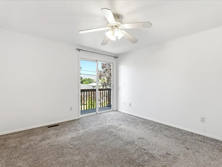 186 E Elwood Ln — Photo 20