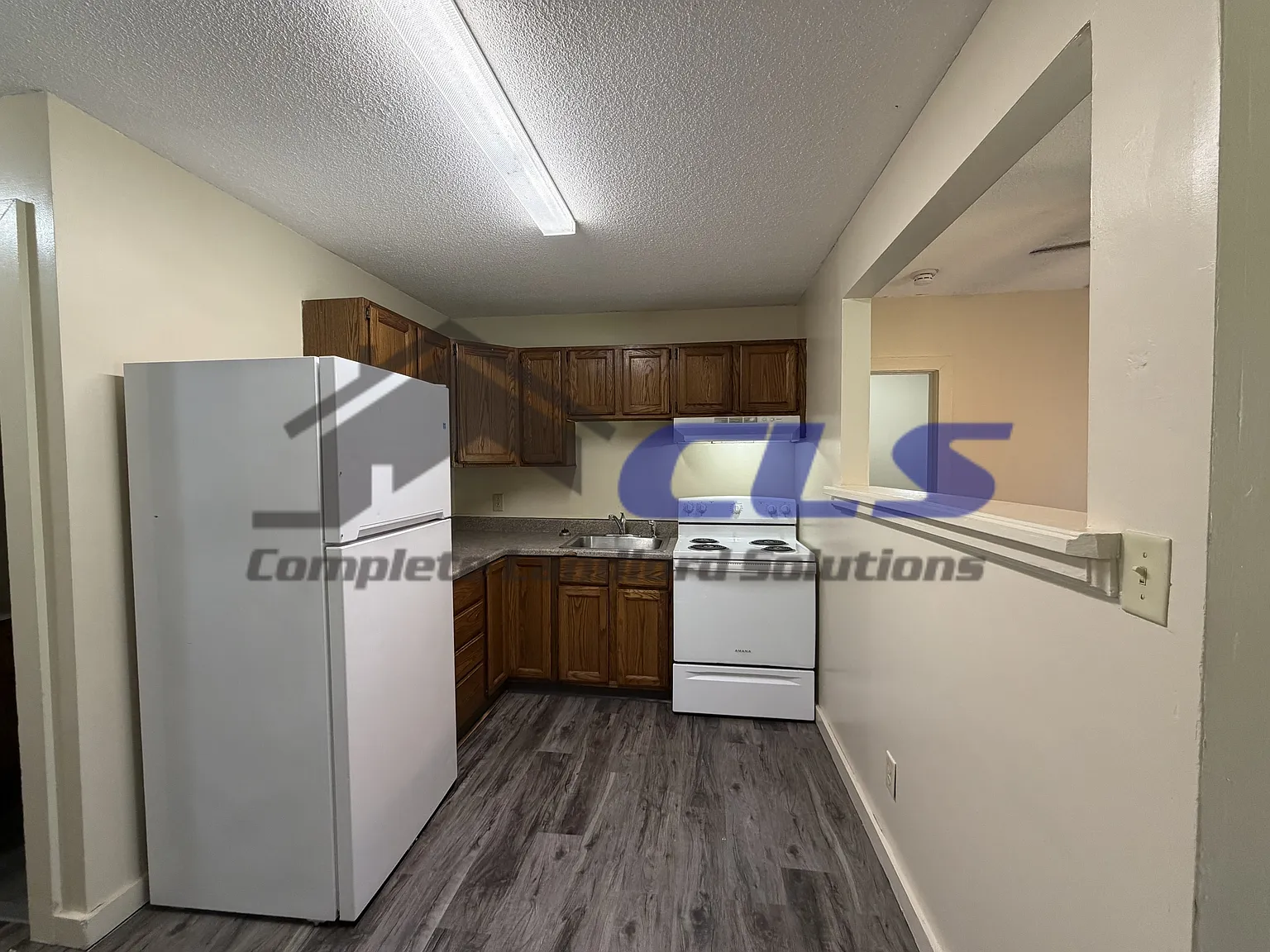 1362 Chestnut Street - 1 — Photo 3