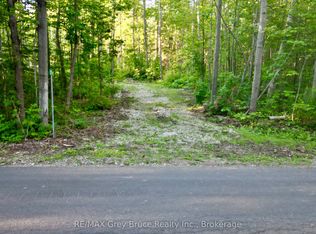 279 Barneys Blvd, Northern Bruce Peninsula, ON N0H 1Z0