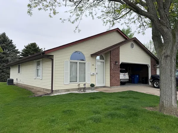 805 Townview Dr, Saint Marys, OH 45885