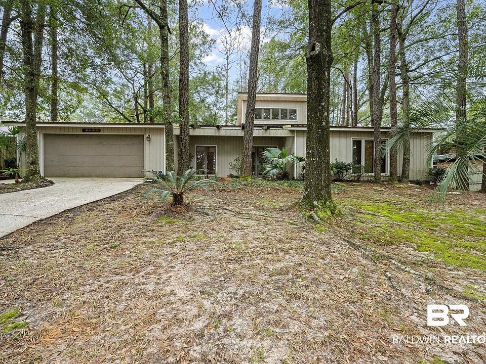 1st image of 103 Hillcrest Cir